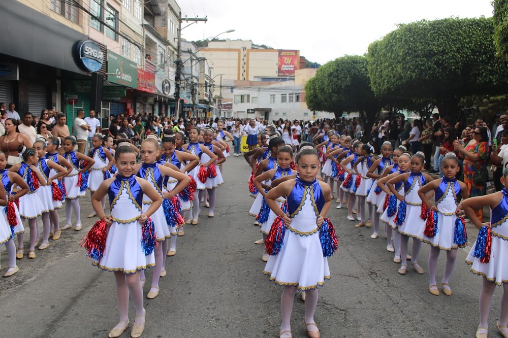 CORDEIRO CELEBROU 7 DE SETEMBRO COM PRESENÇA DE 23 INSTITUIÇÕES EDUCACIONAIS
