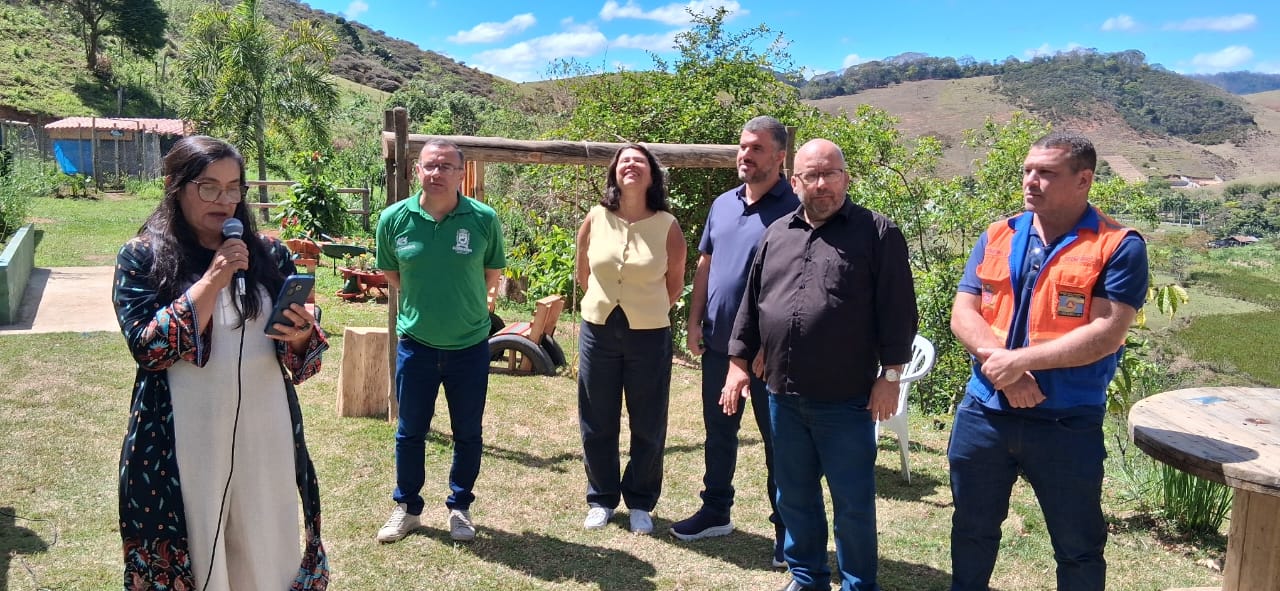 CEPAC REALIZA FESTA “FASHION RECICLE” COM ALUNOS DA ESCOLA RITA CABRAL EM CORDEIRO